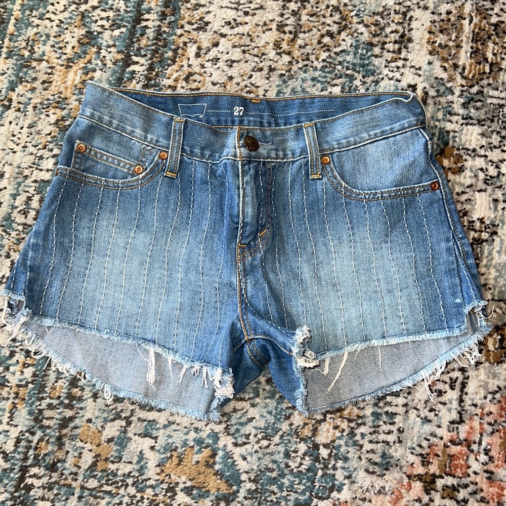 Levi’s high waisted denim shorts
